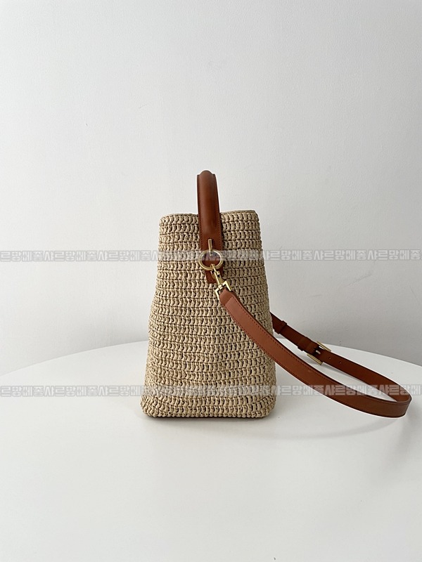 생로랑르37라피아버킷백  20260416-160751-004.jpg