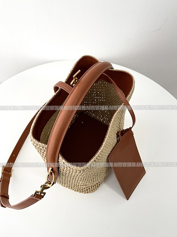 생로랑르37라피아버킷백  20260416-160751-006.jpg