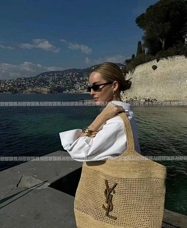 생로랑이카르맥시쇼퍼백  20260416-164948-034.jpg