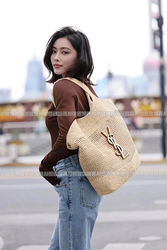 생로랑이카르맥시쇼퍼백  20260416-164949-037.jpg