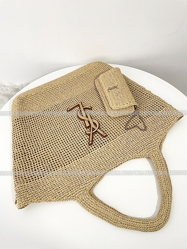 생로랑이카르맥시쇼퍼백  20260416-164944-009.jpg