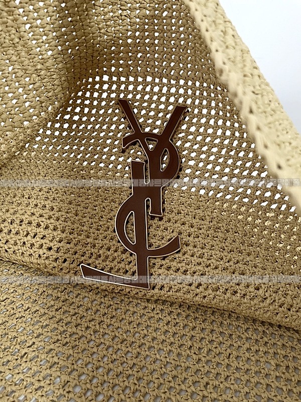 생로랑이카르맥시쇼퍼백  20260416-164945-014.jpg