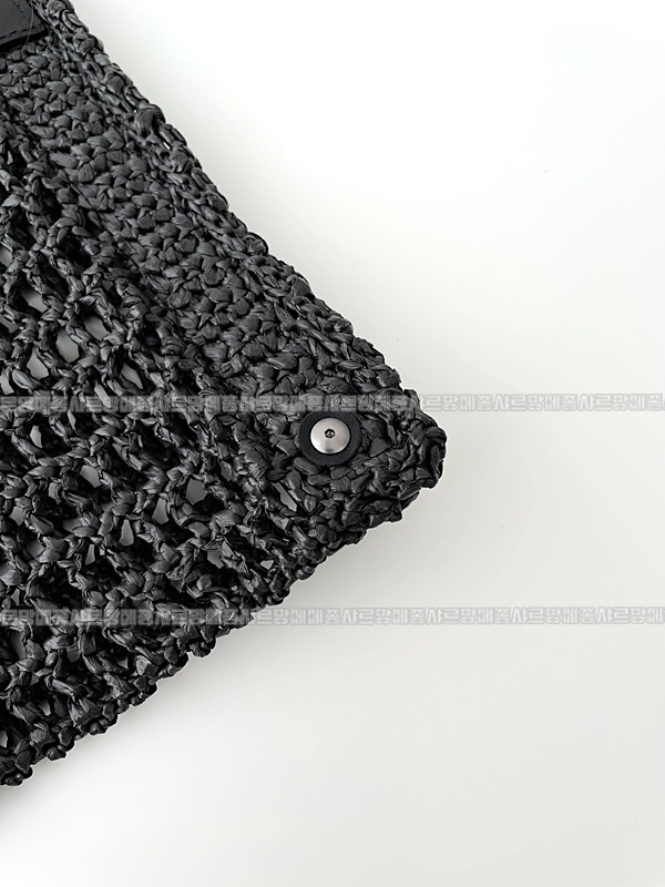 생로랑옥살리스숄더백  20260416-171220-011.jpg