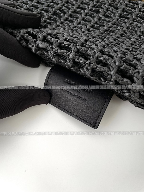 생로랑옥살리스숄더백  20260416-171220-012.jpg