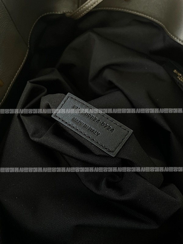 생로랑제이미포숑라지  20260417-100715-017.jpg