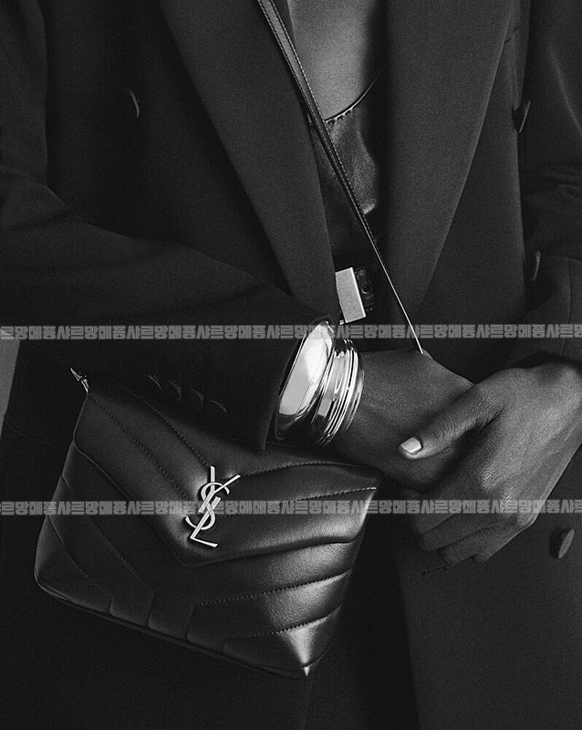 생로랑루루미니백  20260417-104954-019.jpg