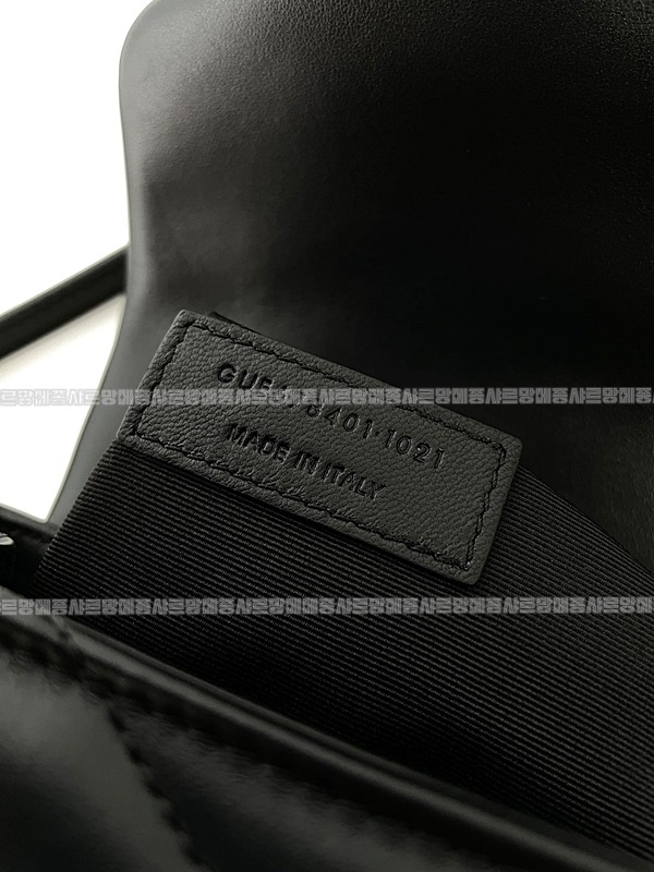 생로랑루루미니백  20260417-104954-016.jpg