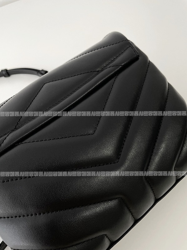 생로랑루루미니백  20260417-104954-018.jpg