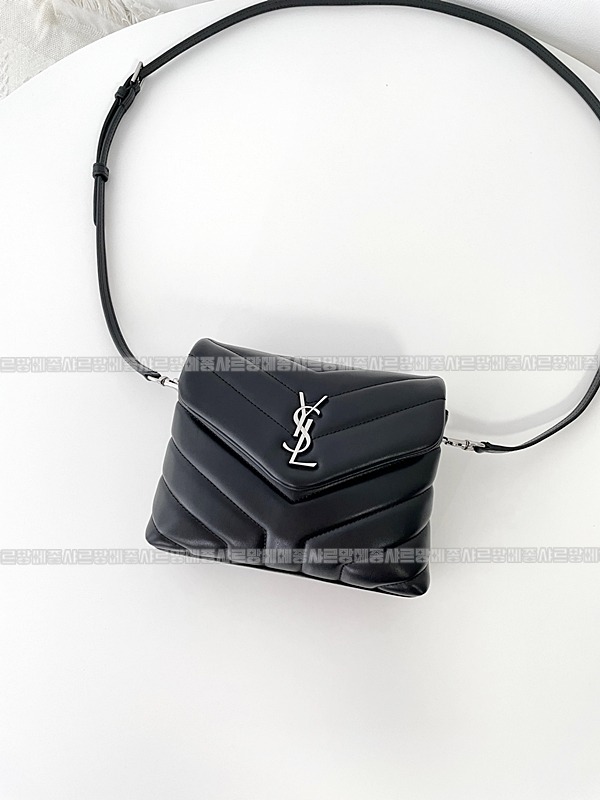 생로랑루루미니백  20260417-105744-009.jpg