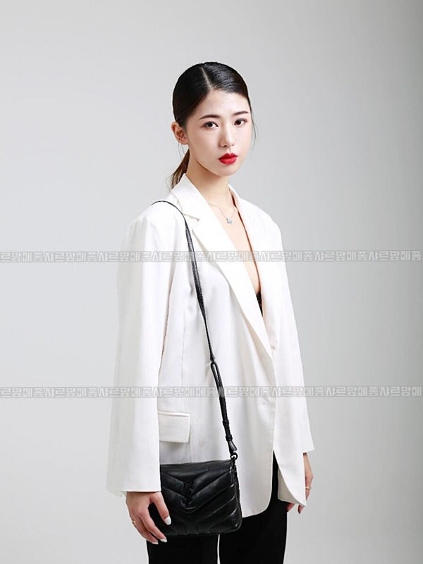 생로랑루루미니백  20260417-110109-025.jpg