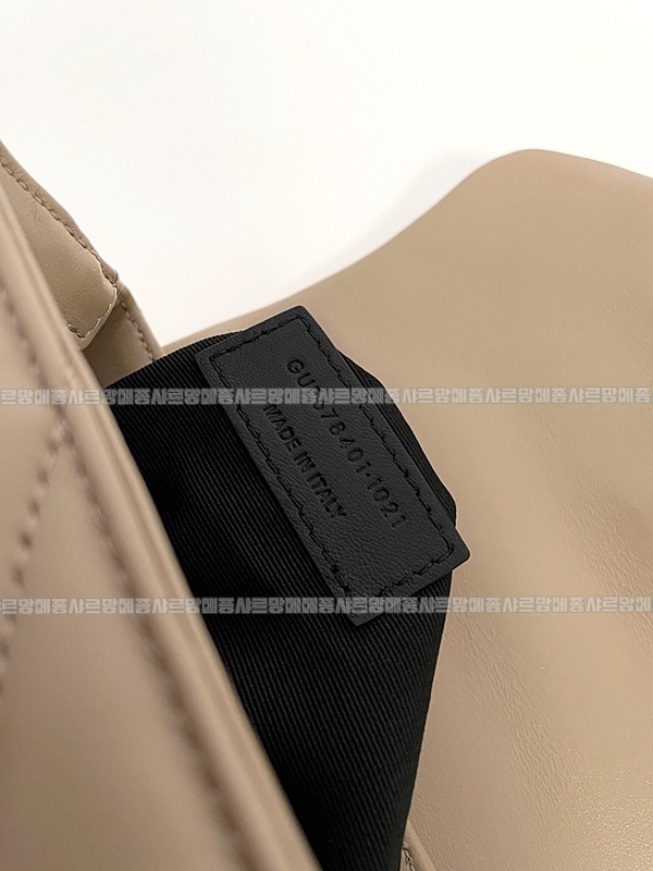 생로랑루루미니백  20260417-110719-015.jpg