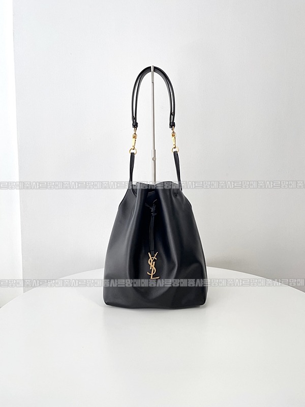 생로랑파리VII스몰  20260417-122521-001.jpg