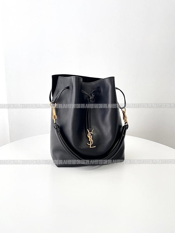 생로랑파리VII스몰  20260417-122522-008.jpg