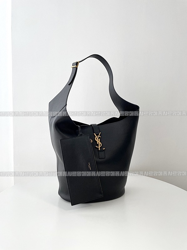 생로랑르5아7호보백  20260417-123211-002.jpg