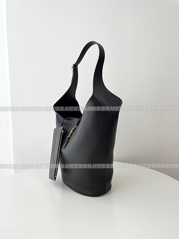 생로랑르5아7호보백  20260417-123211-004.jpg