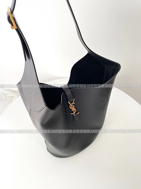 생로랑르5아7호보백  20260417-123212-006.jpg