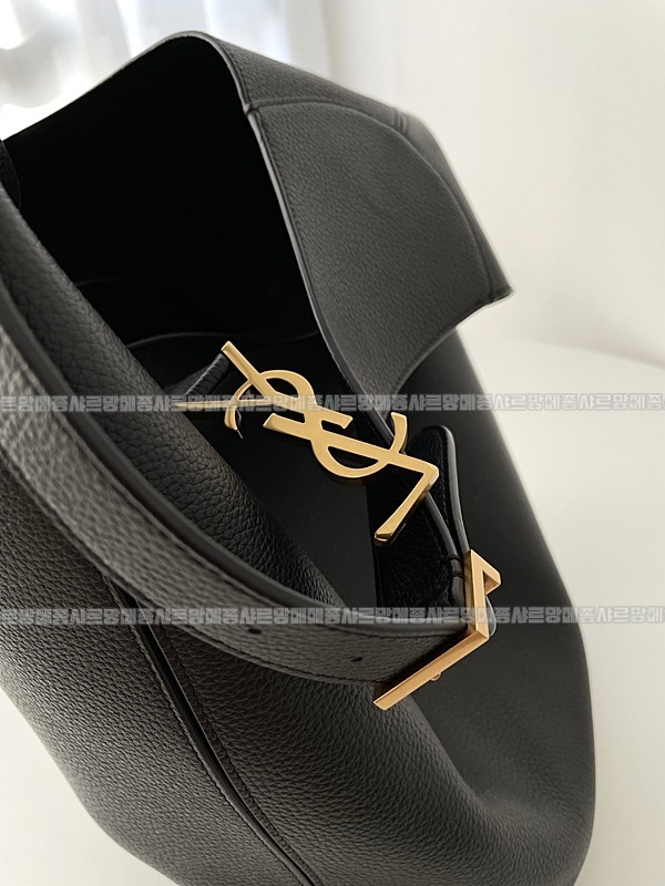 생로랑르5아7호보백  20260417-123212-010.jpg