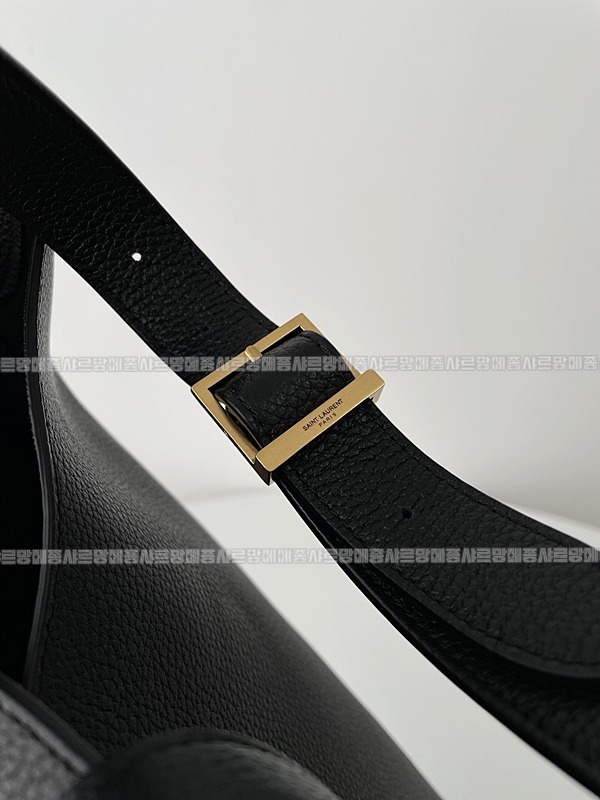 생로랑르5아7호보백  20260417-123213-012.jpg