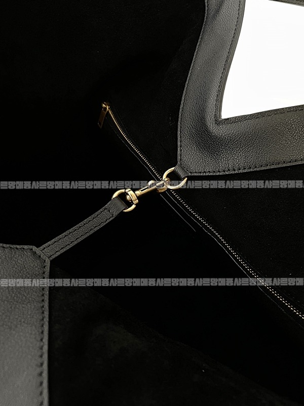 생로랑Y카바토트백  20260417-144648-012.jpg