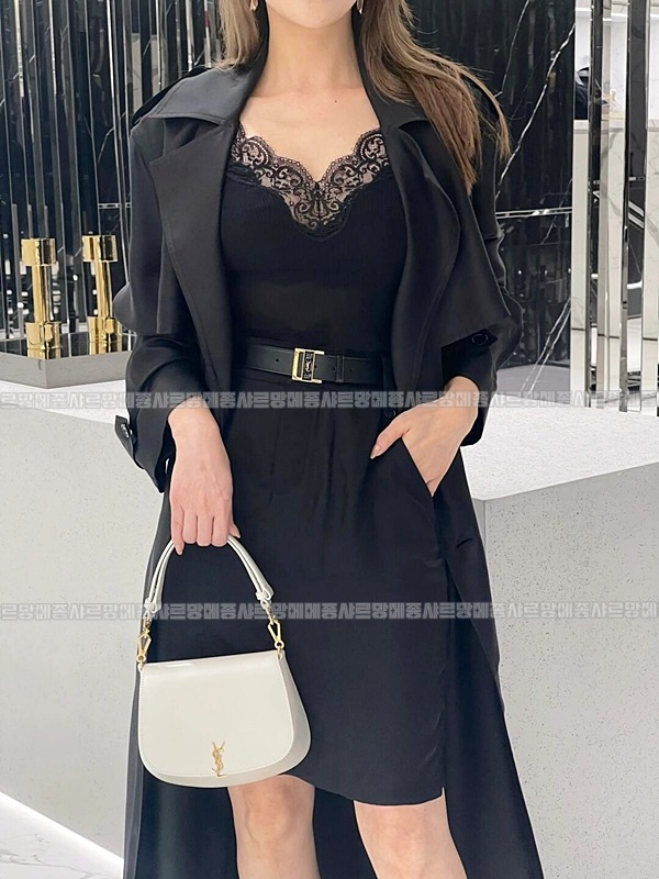 생로랑볼테르탑핸들숄더백  20260417-155140-021.jpg