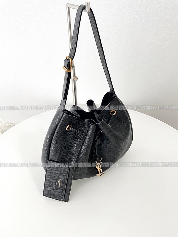 생로랑파리VII미디움  20260417-162818-006.jpg