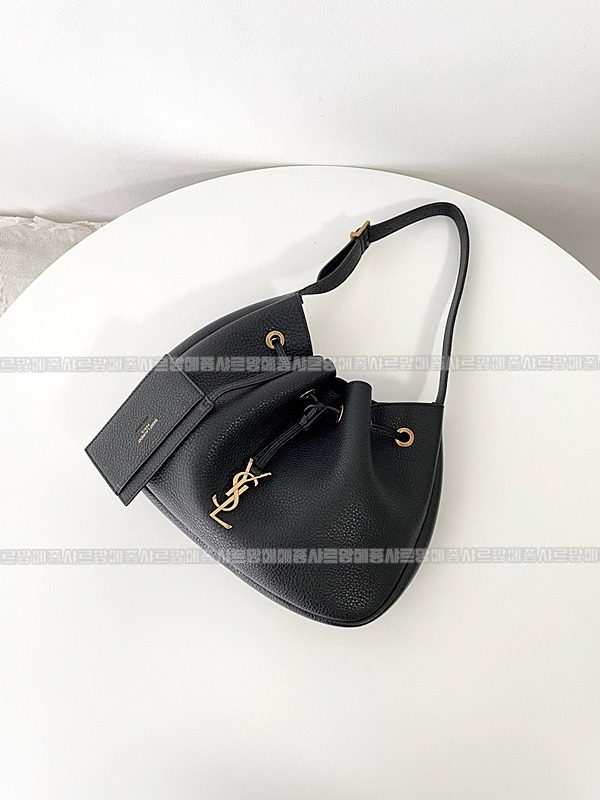 생로랑파리VII미디움  20260417-162819-009.jpg