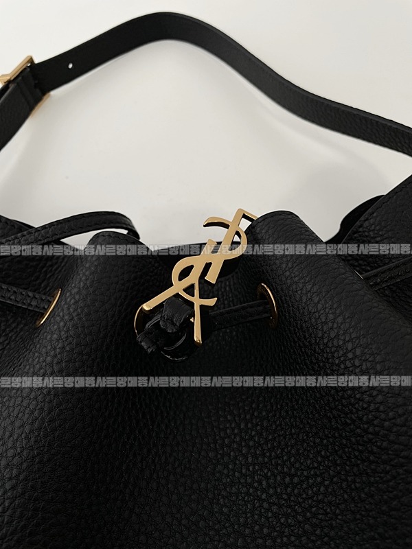 생로랑파리VII미디움  20260417-162819-011.jpg