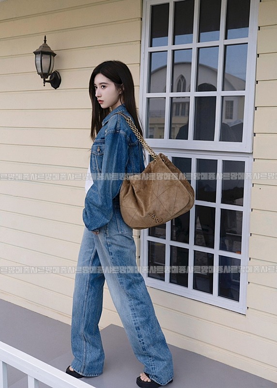 생로랑제이미4.3스웨이드백  20260417-164254-021.jpg