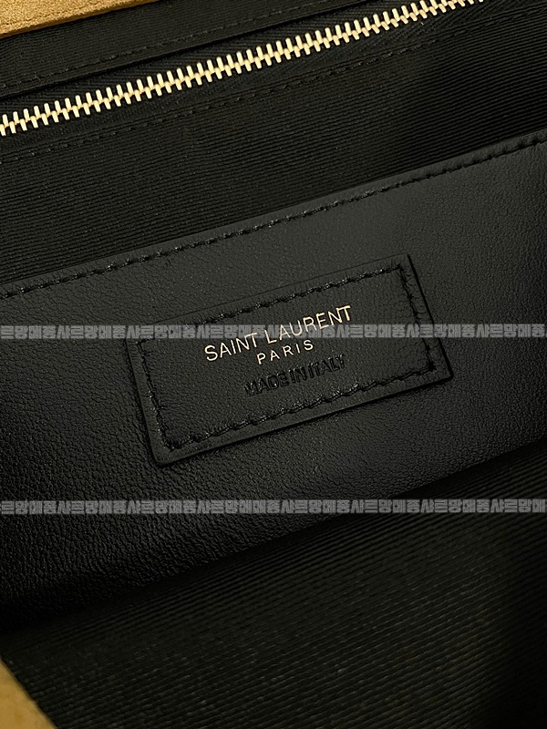 생로랑제이미4.3스웨이드백  20260417-164253-011.jpg