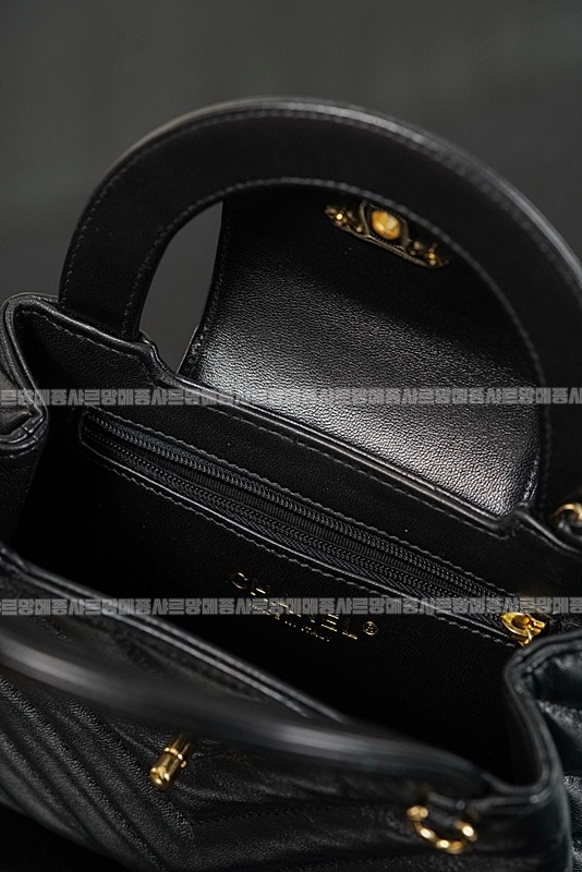 샤넬미니케리백  20260419,102535,025.jpg