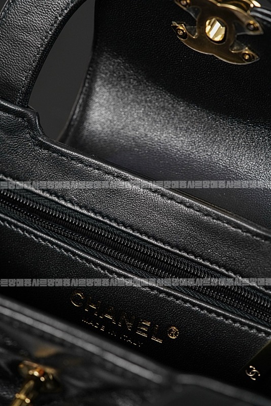 샤넬미니케리백  20260419,102535,027.jpg