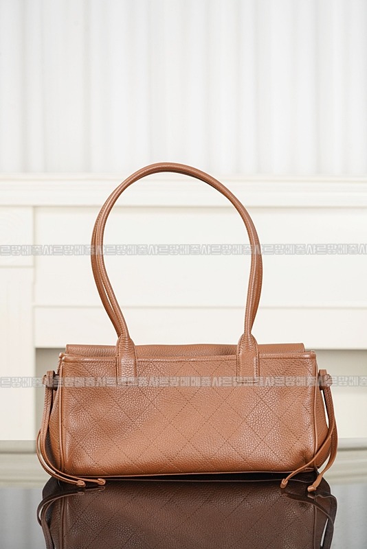 샤넬뉴시즌쁘띠카바스  20260419,104348,004.jpg