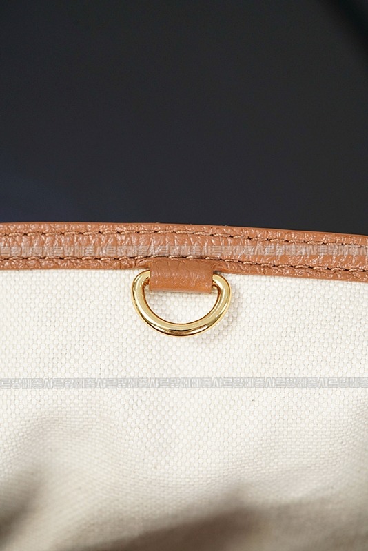 샤넬뉴시즌쁘띠카바스  20260419,104351,023.jpg