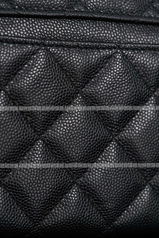 생로랑26P텁핸둘포쉐트베니티백  20260419,101258,019.jpg