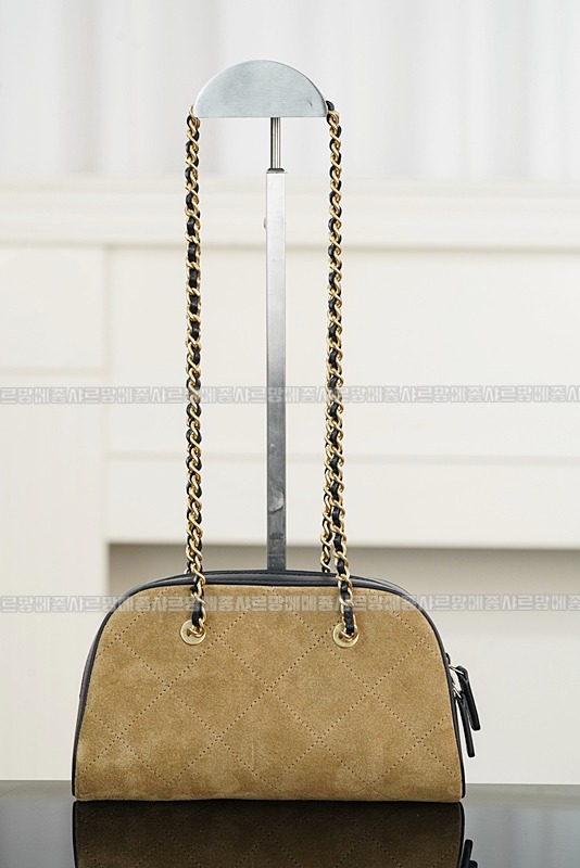 샤넬26P스웨이드볼링백  20260419,110112,002.jpg