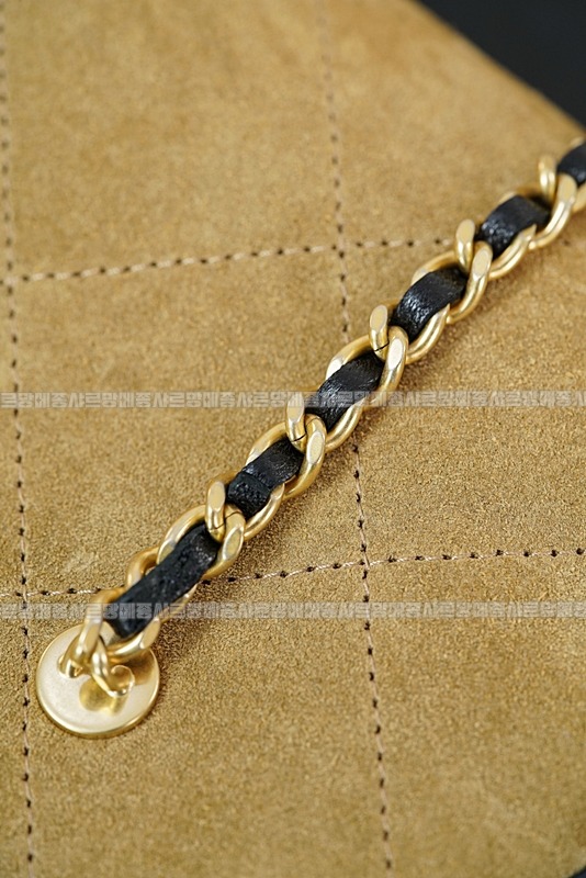 샤넬26P스웨이드볼링백  20260419,110115,020.jpg