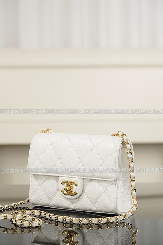 샤넬26C클래식체인미니백  20260419,113708,004.jpg