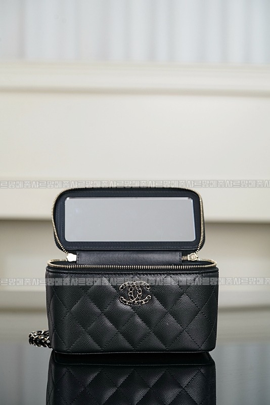 샤넬베니티탑핸들백  20260419,165956,007.jpg