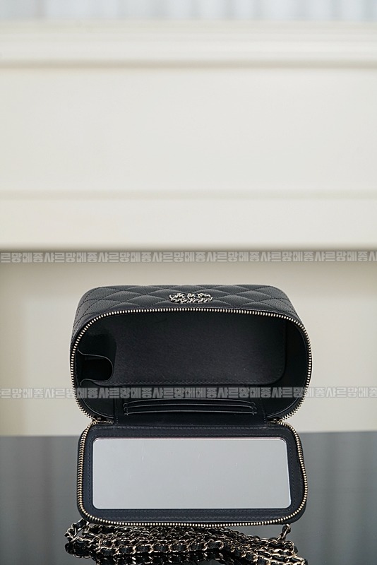 샤넬베니티탑핸들백  20260419,165956,008.jpg