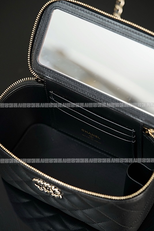 샤넬베니티탑핸들백  20260419,165959,020.jpg