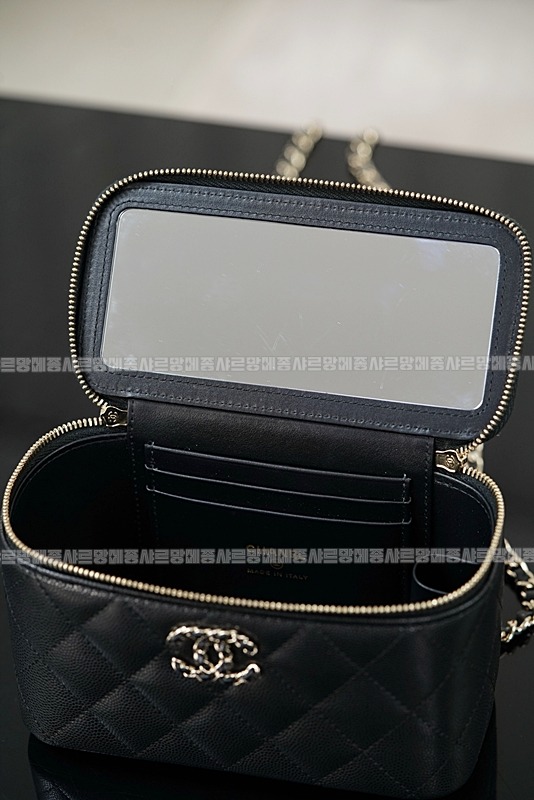 샤넬베니티탑핸들백  20260419,165959,021.jpg