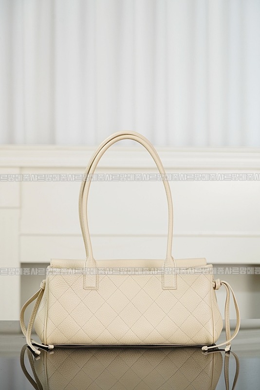 샤넬스몰쇼핑백  20260419,171121,003.jpg