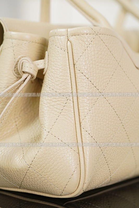 샤넬스몰쇼핑백  20260419,171123,015.jpg