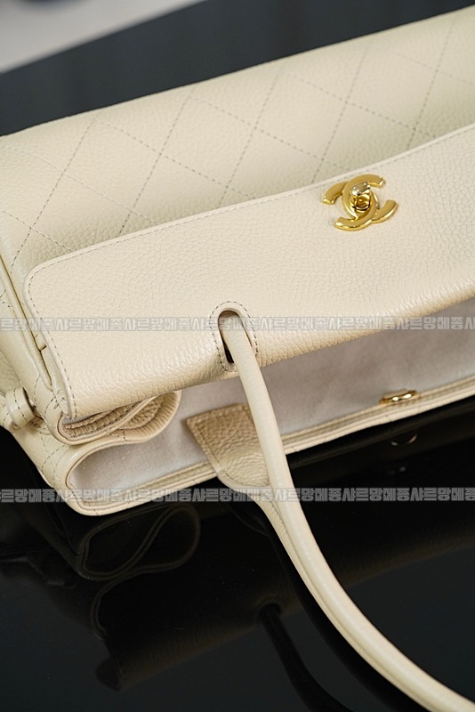 샤넬스몰쇼핑백  20260419,171126,027.jpg