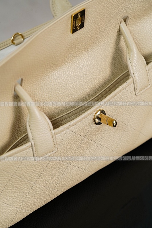 샤넬스몰쇼핑백  20260419,171127,032.jpg