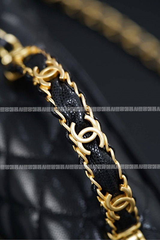 샤넬핸들미니플랩백  20260420,100338,021.jpg