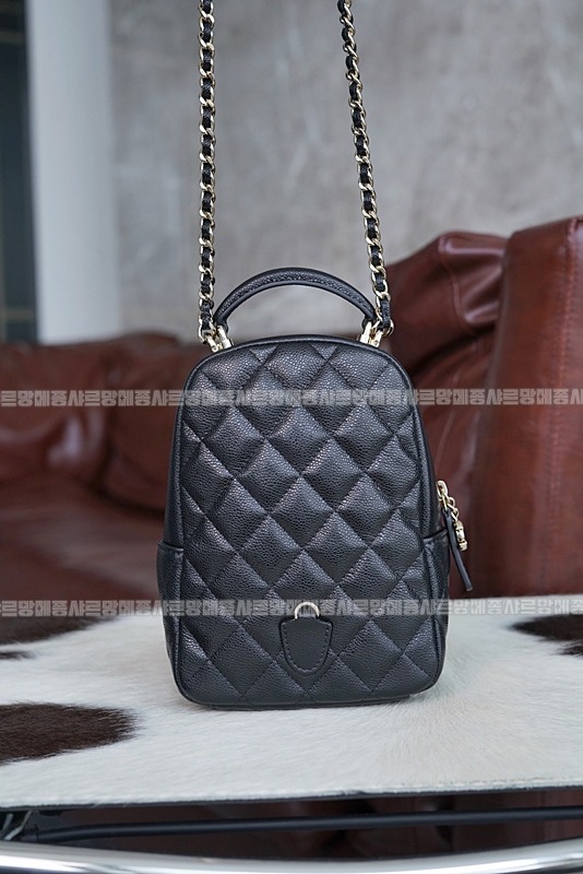 샤넬탑핸들체인미니백팩  20260420,103737,012.jpg