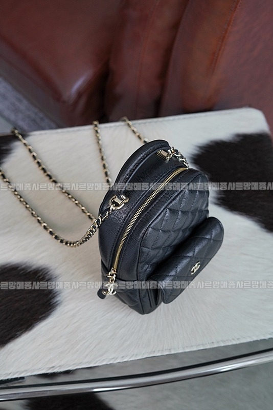 샤넬탑핸들체인미니백팩  20260420,103738,015.jpg