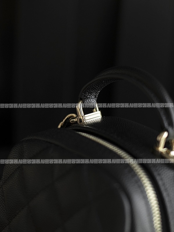 샤넬탑핸들체인미니백팩  20260420,103738,019.jpg