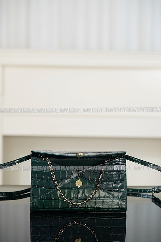 샤넬클러치위드체인백  20260420,113111,007.jpg